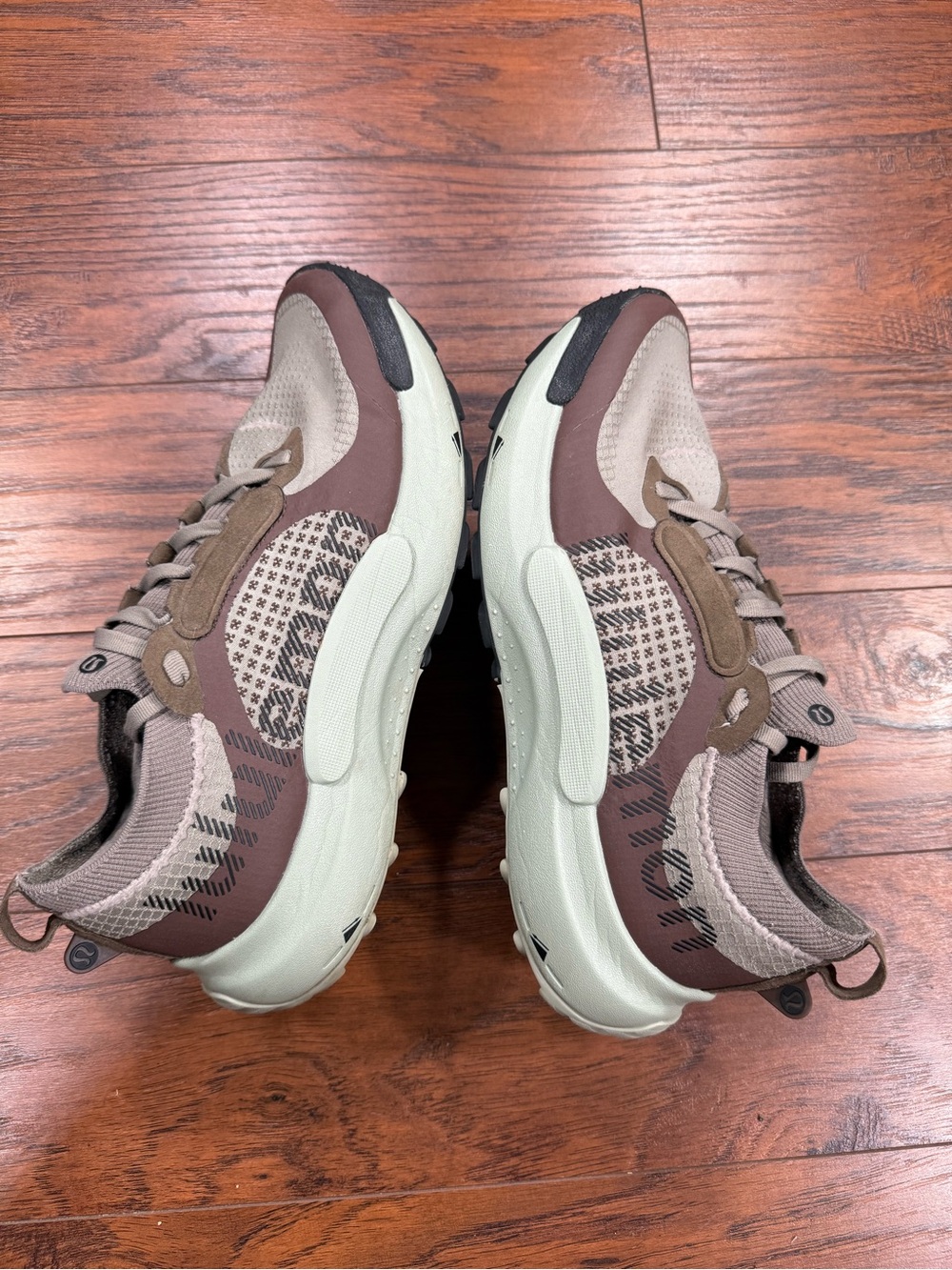 lululemon athletica Men's Mint Green and Brown Athletic Shoes - Picture 4 of 16